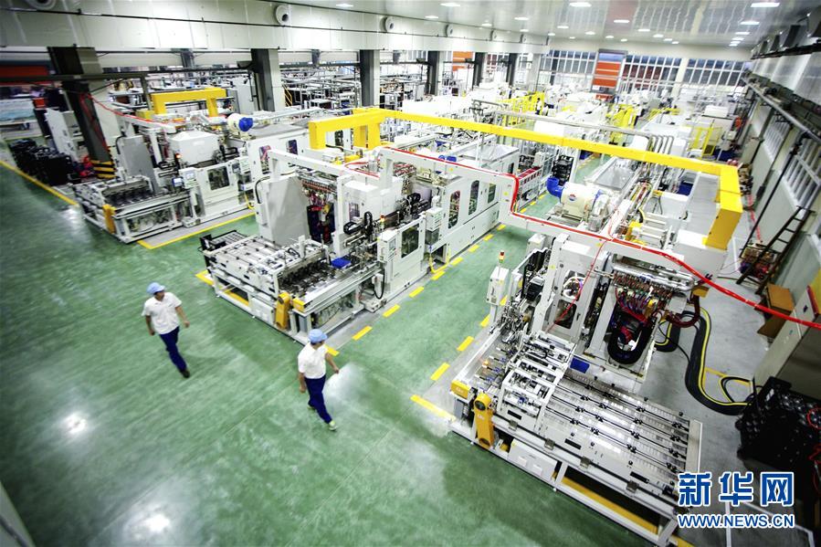 （壮阔东方潮　奋进新时代&mdash;&mdash;庆祝改革开放40年&middot;图文互动）（19）与世界携手共赢&mdash;&mdash;改革开放40年中国制造融入全球贸易体系