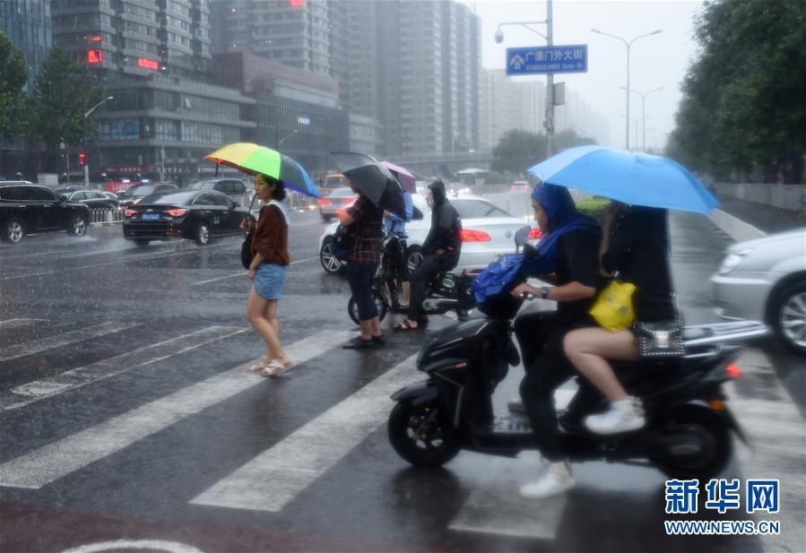 （环境）（3）北京升级发布暴雨黄色预警信号