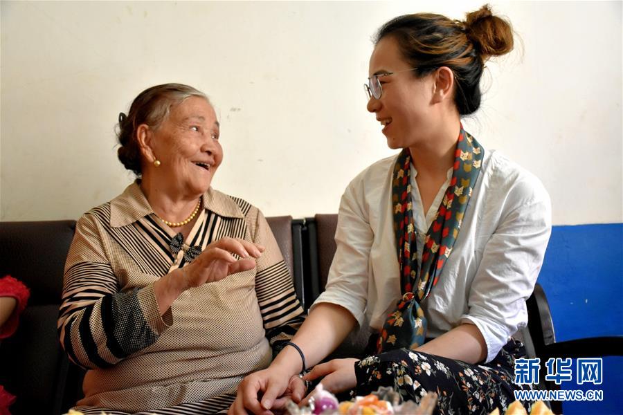 （图文互动）（1）&ldquo;90后&rdquo;全国人大代表崔久秀：让青春之花绽放在祖国边疆