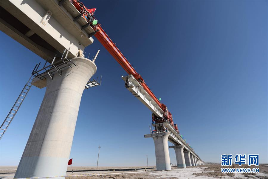 （图文互动）（3）格库铁路最长铁路桥合龙