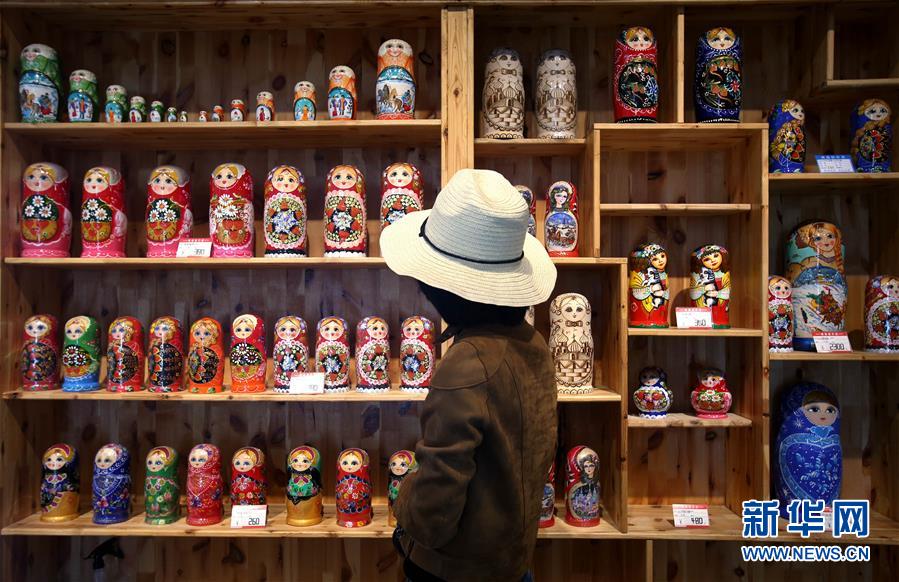 （壮阔东方潮 奋进新时代&mdash;&mdash;庆祝改革开放40年）（9）满洲里：见证中俄边境贸易&ldquo;升级&rdquo;