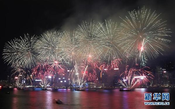 (XHDW)(4)香港举行国庆烟花汇演