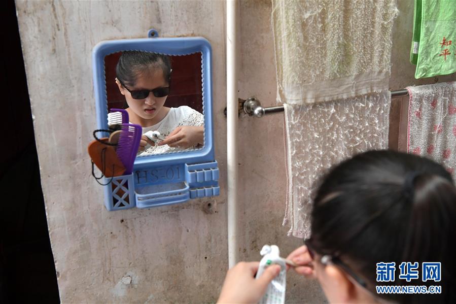 （图片故事）（2）盲女逐梦记