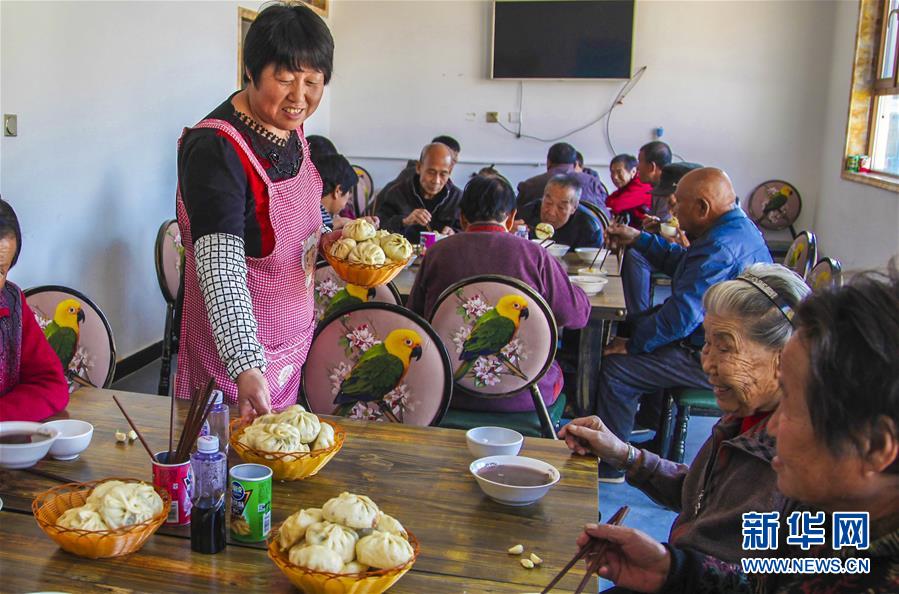 （社会）（2）河北永清：留守老人乐享便民食堂