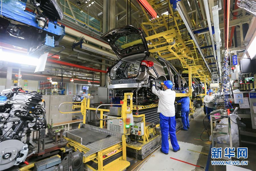 (百城百县百企调研行·图文互动)(4)“蓝鲸1号”从这里驶出——山东烟台崛起制造业高地