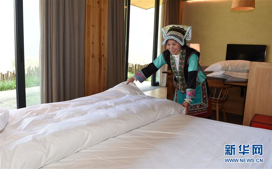 （社会）（4）贵州：扶贫基金助力贫困村旧貌换新颜