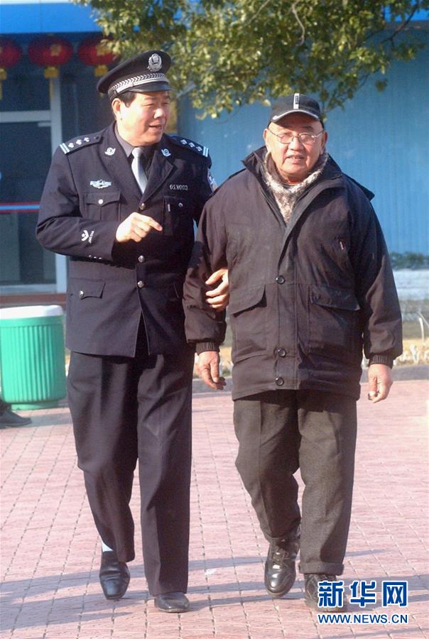 （改革先锋风采·图文互动）（3）邱娥国：串百家门，认百家人，知百家情，办百家事 