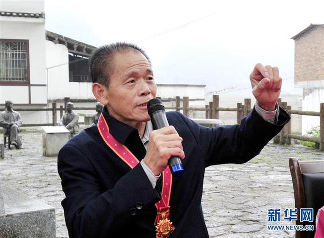 (改革先锋风采·图文互动)(2)韦焕能:基层群众自治制度的探索者