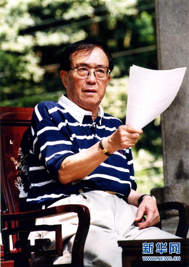 (改革先锋风采·图文互动)(1)谢晋:用一帧帧电影胶片唤来“破冰”的春天