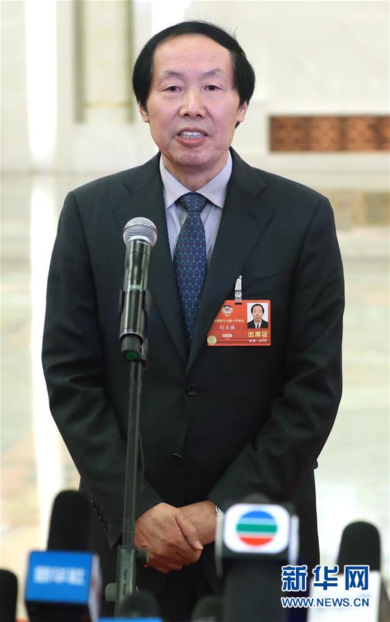 （两会&middot;政协开幕&middot;新华视界）（5）采访部长