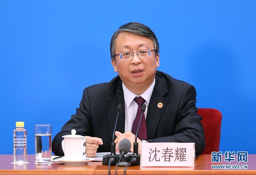 （两会&middot;XHDW）（6）沈春耀等回答中外记者提问