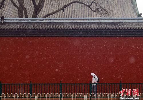 资料图:小寒为农历二十四节气中第23个节气,标志着一年中最寒冷的日子即将到来。<a target='_blank' href='http://www.chinanews.com/' ><p align=