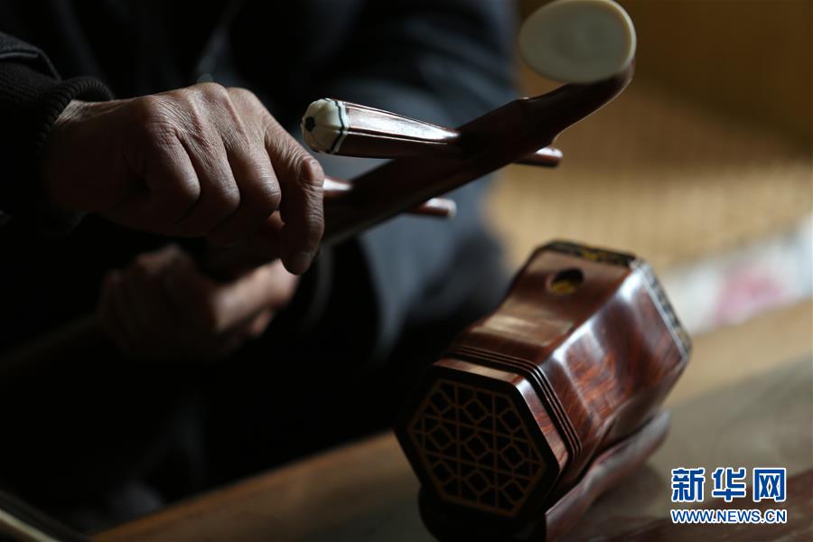 #（社会）（1）指尖精工谱弦音