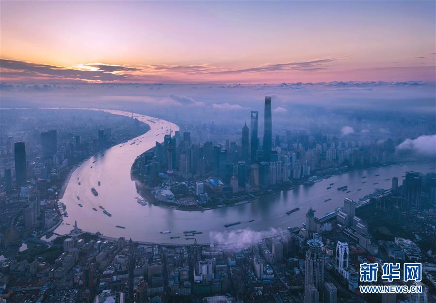 (全面深化改革这五年·图文互动)(1)吃改革饭走开放路打创新牌 上海奋力创造发展新传奇