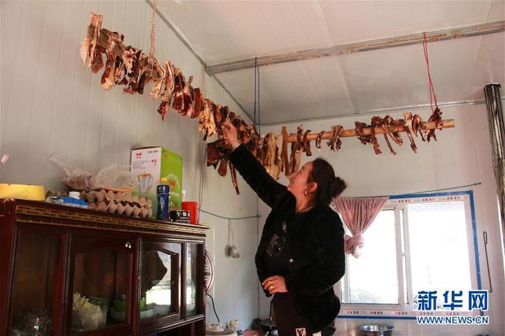 (图文互动)(2)“这里过新年和往常一样热闹”——西藏雅江堰塞湖受灾群众安置点新春见闻