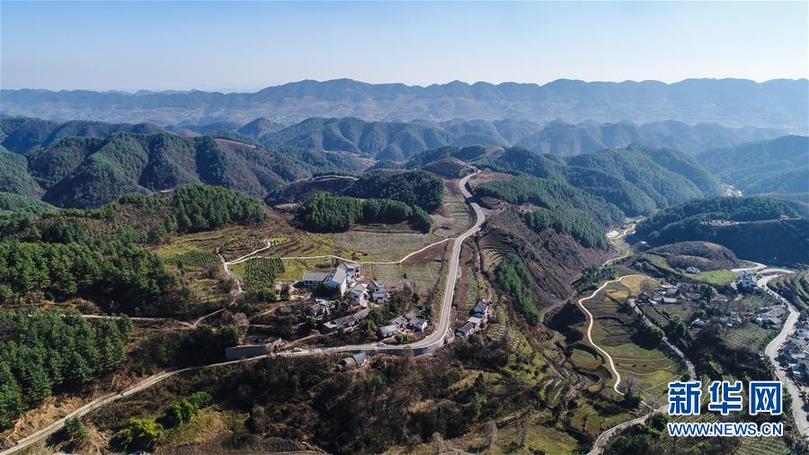 (新华全媒头条·图文互动)(7)山乡巨变——来自贵州扶贫一线的报告