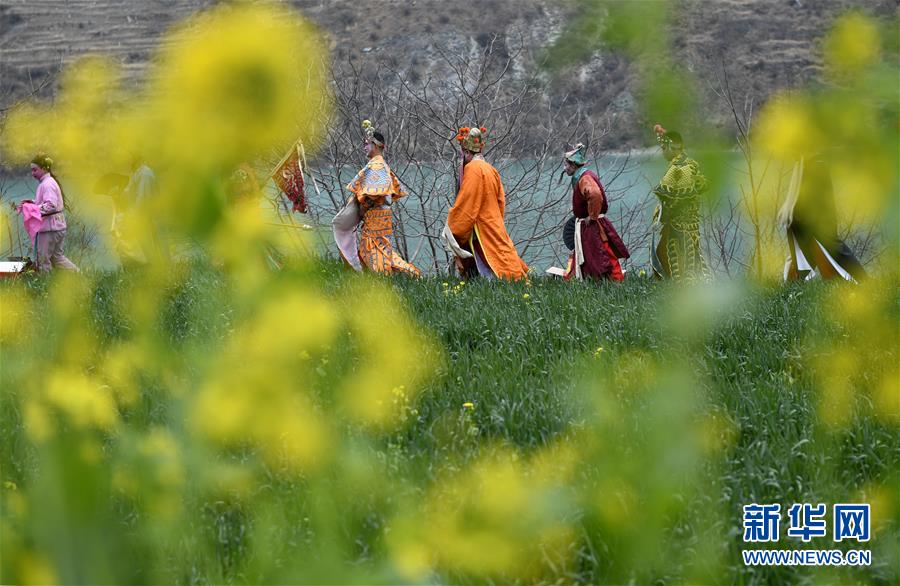 #（社会）（5）甘肃陇南：花灯戏展演迎元宵