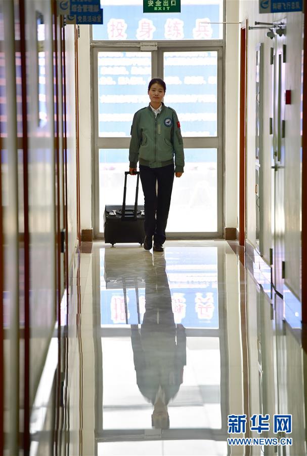 （图片故事）（9）逐梦蓝天的女子试飞员