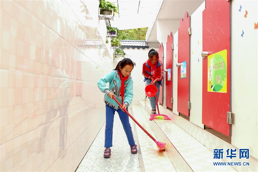 （新华全媒头条&middot;图文互动）（7）上下同心再出发&mdash;&mdash;习近平总书记同出席2019年全国两会人大代表、政协委员共商国是纪实