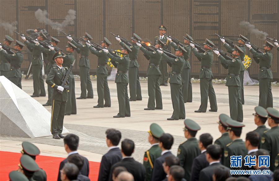 （社会）（5）第六批在韩中国人民志愿军烈士遗骸在沈阳安葬