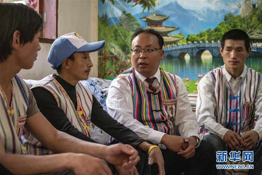 （图文互动）（3）坚定不移跟党走 建好家乡同奋斗&mdash;&mdash;习近平总书记回信激励云南贡山独龙族群众继续团结奋斗创造美好生活