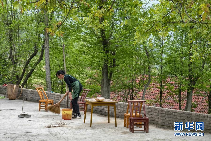 （社会）（5）湖北远安：贫困村变身休闲民宿旅游村