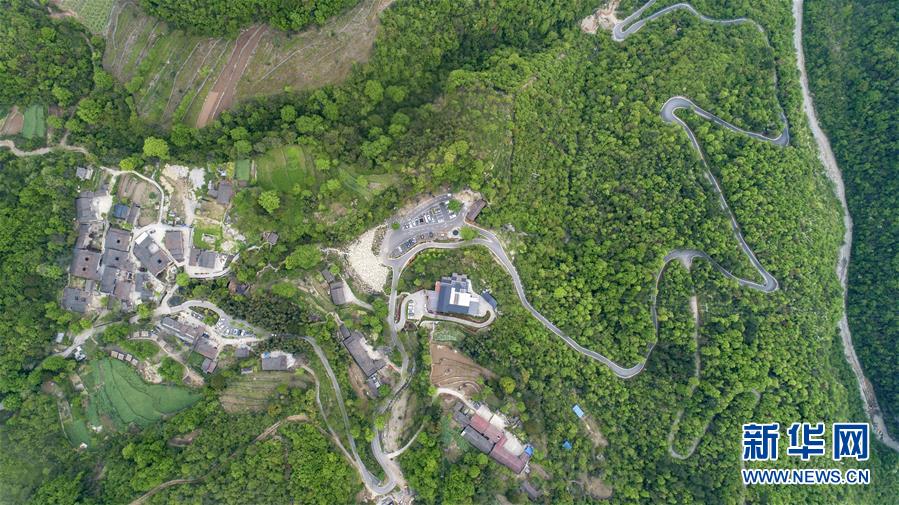 （社会）（7）湖北远安：贫困村变身休闲民宿旅游村