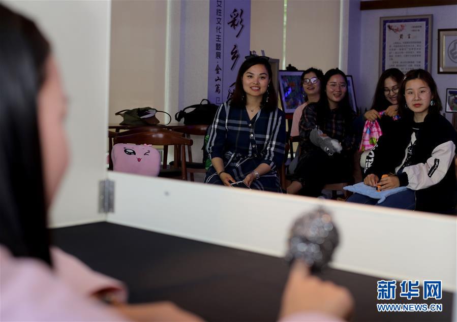 （图片故事）（7）纪晞宇：让木偶更有&ldquo;戏&rdquo;  让公益更有趣