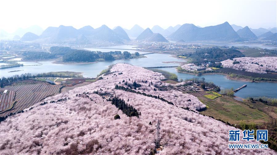 （空中瞰祖国）（9）春满大地