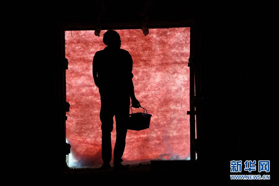 （图片故事）（5）&ldquo;蘑菇&rdquo;夫妻：脱贫之后奔致富