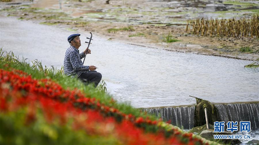 （图片故事）（1）唱秦腔有了&ldquo;新戏台&rdquo;