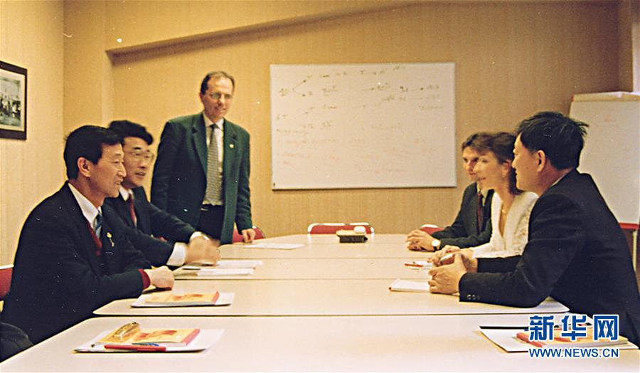 （新华全媒头条&middot;时代先锋&middot;图文互动）（12）传奇的英雄 无悔的忠诚&mdash;&mdash;记刑侦痕迹检验专家崔道植