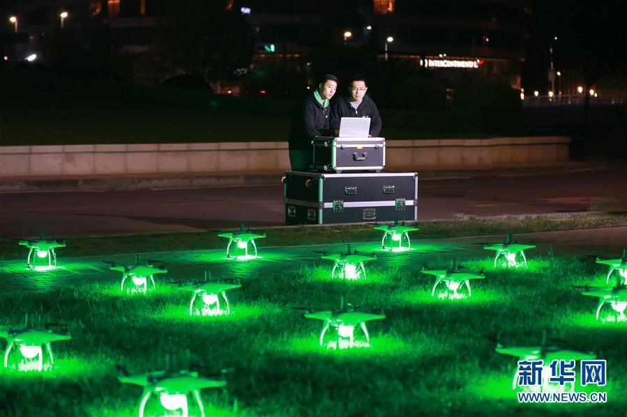 (图文互动)(2)心怀蓝天 逐梦云霄——记天津大学教授、一飞智控创始人齐俊桐