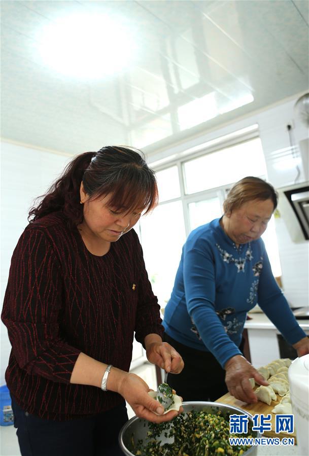 （壮丽70年·奋斗新时代）（2）沙漠再无盐池黄——宁夏首个脱贫摘帽县见闻