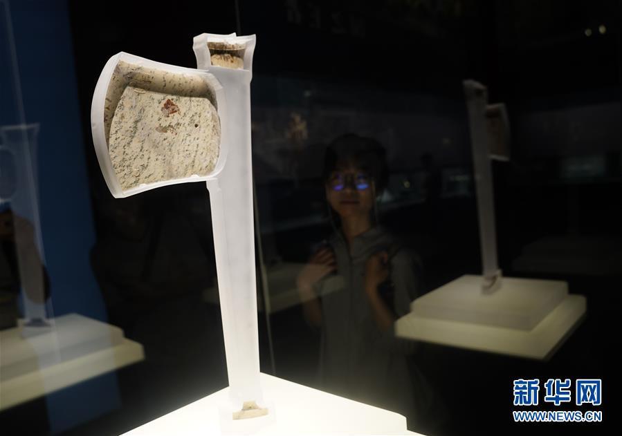 （文化）（3）“良渚与古代中国——玉器显示的五千年文明”展亮相故宫