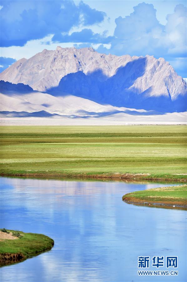 （镜观中国&middot;新华社国内新闻照片一周精选）（23）阿里景如画