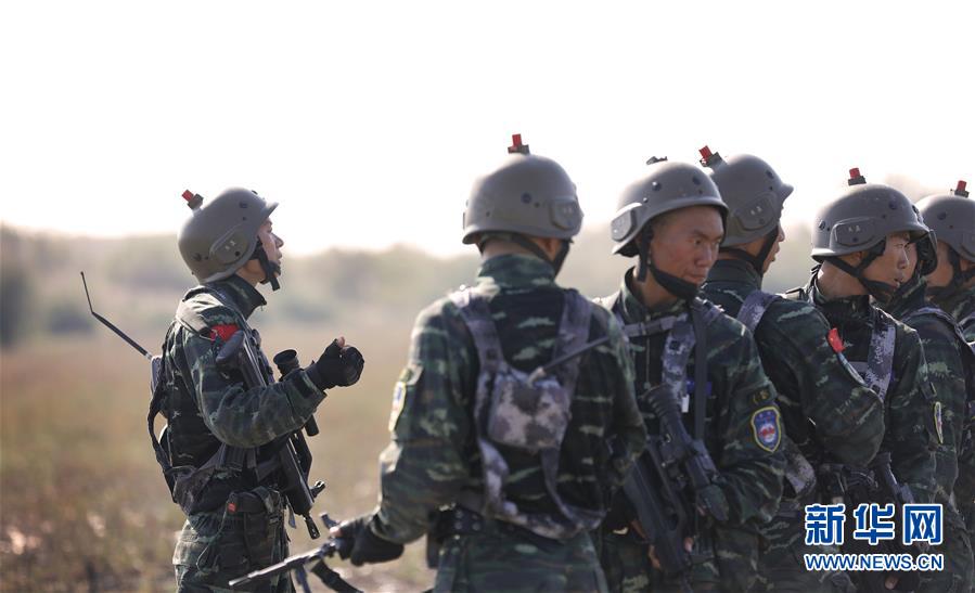 (图文互动)(3)“山鹰”突击——武警新疆总队“山鹰”突击队成长记