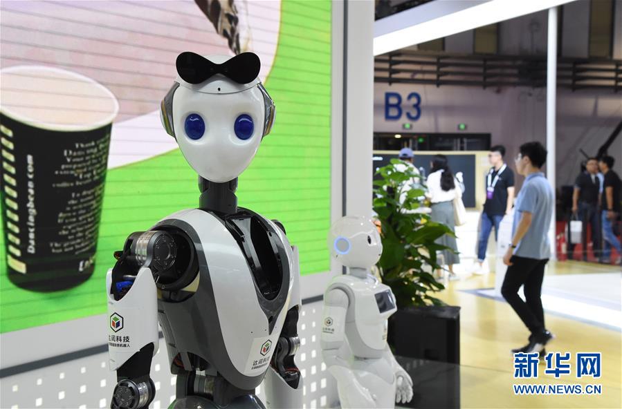 （新華全媒頭條·圖文互動）（15）與機器人“共建”未來世界——探秘世界機器人大會