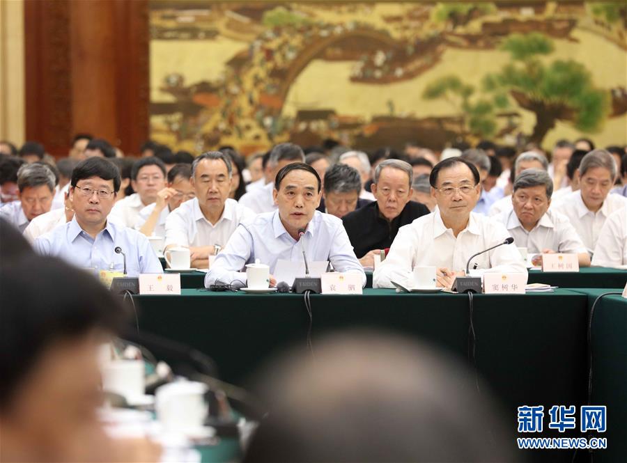 (新华全媒头条·图文互动)(4)在民主法治的道路上砥砺奋进——写在全国人民代表大会成立65周年之际