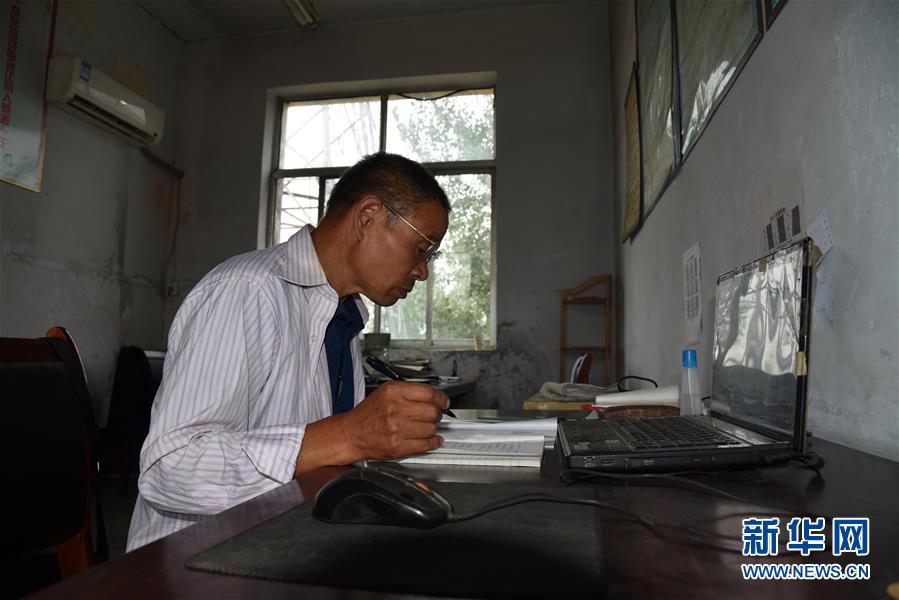 （爱国情 奋斗者&middot;图文互动）（6）扎根乡村35载 患癌仍守三尺讲台&mdash;&mdash;记山东省泰安市宁阳县乡村教师陈建民