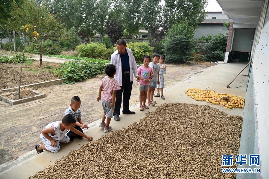 （爱国情 奋斗者&middot;图文互动）（5）扎根乡村35载 患癌仍守三尺讲台&mdash;&mdash;记山东省泰安市宁阳县乡村教师陈建民