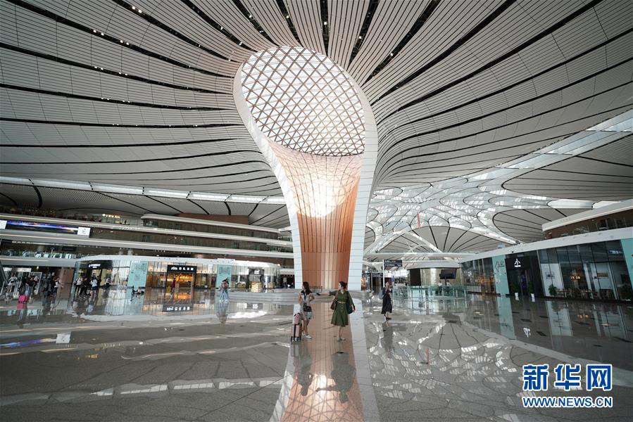 （新华全媒头条·图文互动）（4）“凤”舞东方起宏图——写在北京大兴国际机场投运之际