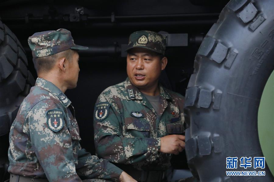 （图文互动）袁纪云：带好“东风快递”代表队