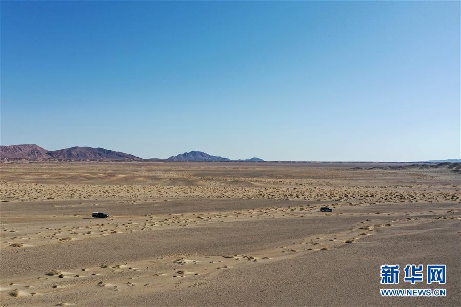 (爱国情 奋斗者·图文互动)(11)印刻在戈壁上的名字