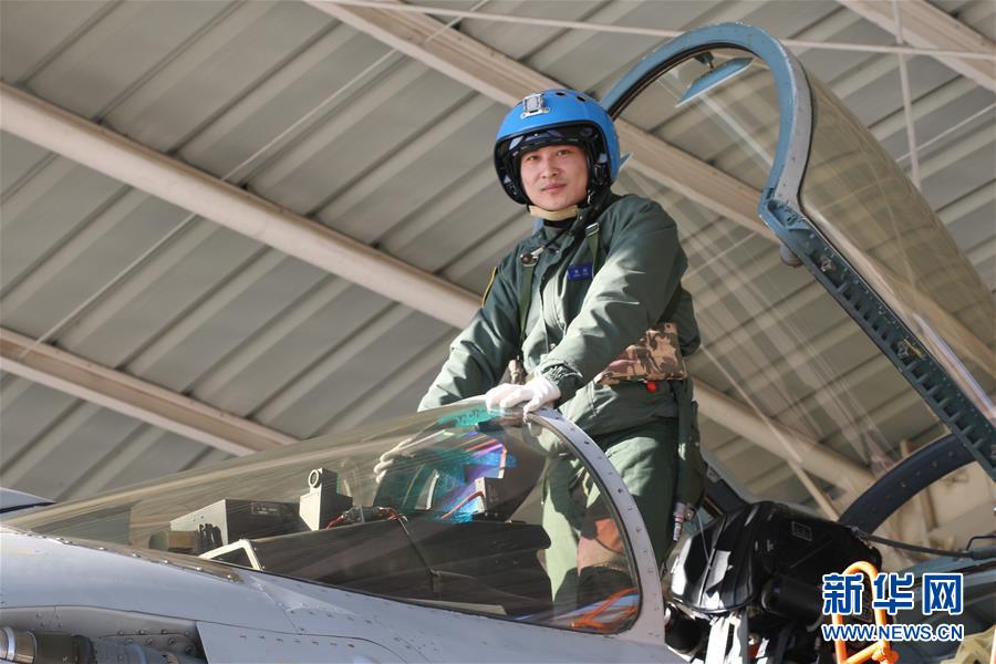 (壮丽70年·奋斗新时代——共和国荣光·图文互动)(3)张超:生命为祖国奋飞