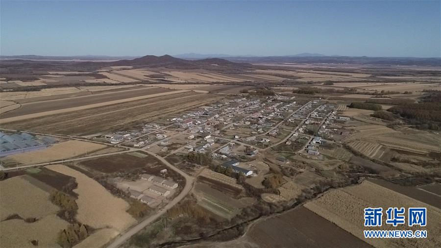 （在习近平新时代中国特色社会主义思想指引下&mdash;&mdash;新时代新作为新篇章&middot;总书记关心的百姓身边事&middot;图文互动）（1）一个贫困山村的振兴新动能&mdash;&mdash;小故事里的大情怀之五