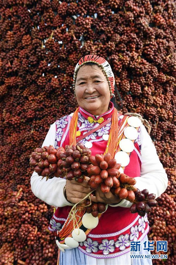 （社会）（2）云南福贡：干布村傈僳族群众的新生活