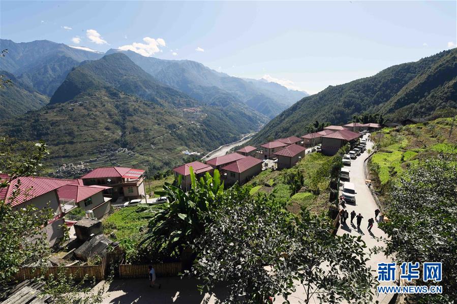（社会）（5）云南福贡：干布村傈僳族群众的新生活