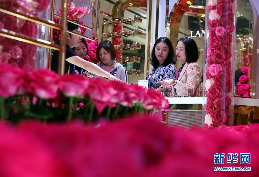 （新华全媒头条&middot;图文互动）（19）秋天里的乐章&mdash;&mdash;第二届中国国际进口博览会巡礼