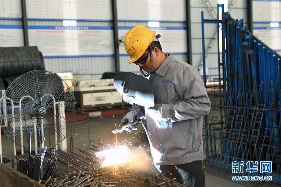 （经济）（4）玉磨铁路制梁进展顺利